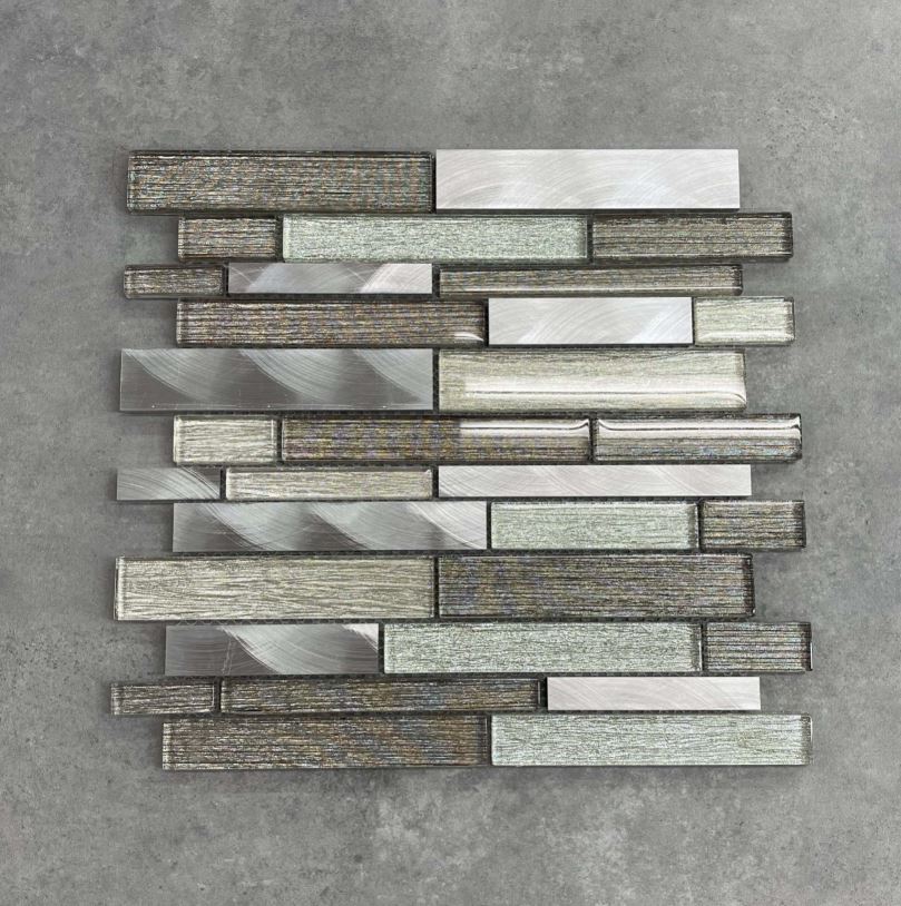 Random Mix Glass Strip & Aluminium Mosaic 7110
