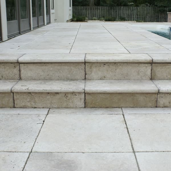 30mm Grano Mix Antique French Pattern Tumbled Paver 8534